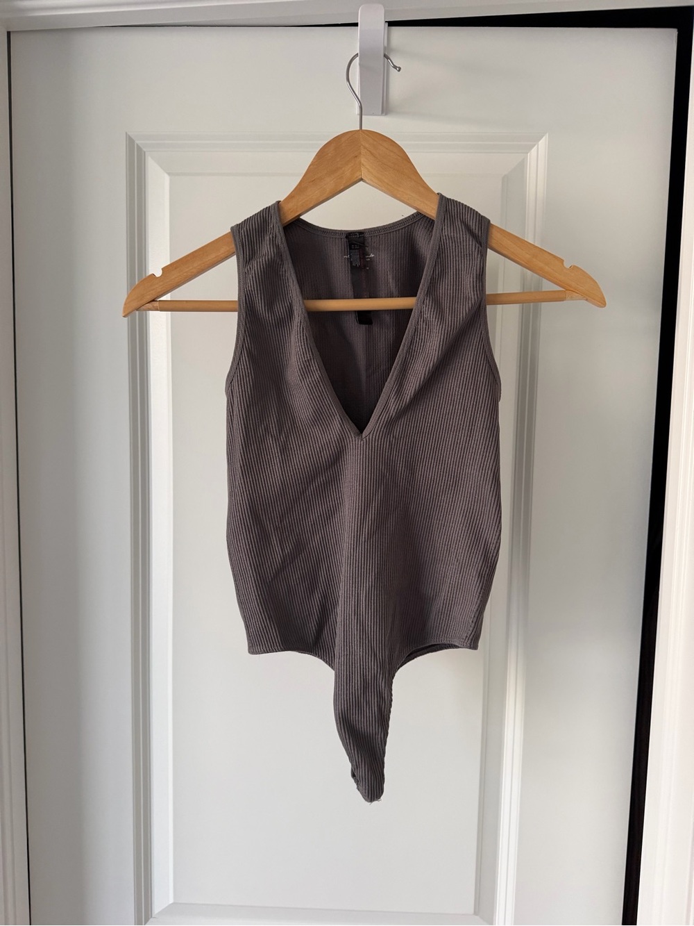 Urban Outfitters Ribbed V-Neck Sleeveless Bodysuit - Charcoal